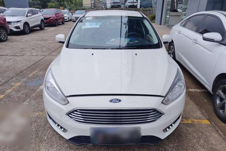 Used Ford Focus 2018 Sedan Classic 1.6L Automatic Comfort Plus Smart Drive Version
