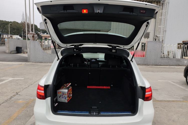 Used Mercedes-Benz GLC 2018 Facelifted GLC 260 4MATIC Dynamic Edition
