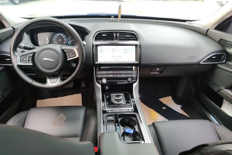 Used Jaguar XEL 2019 2.0T 250 PS Premium Edition
