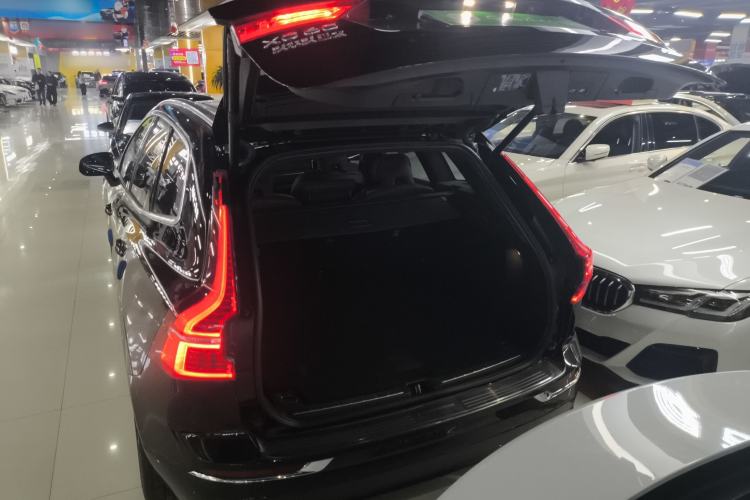 Used Volvo XC60 2021 T5 4x4 Smart Luxury Edition
