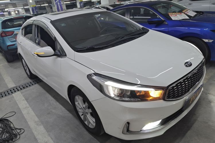 Used Kia K3 2016 1.6L Automatic GLS
