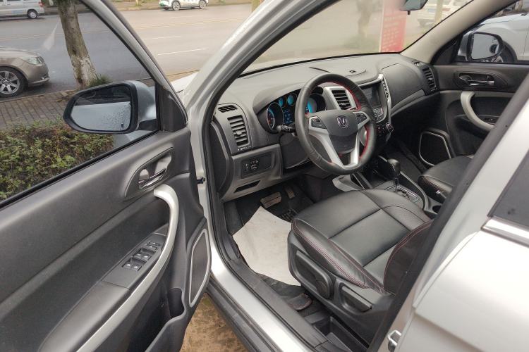 Used Changan CS35 2015 1.6L Automatic Luxury Model China IV Standard
