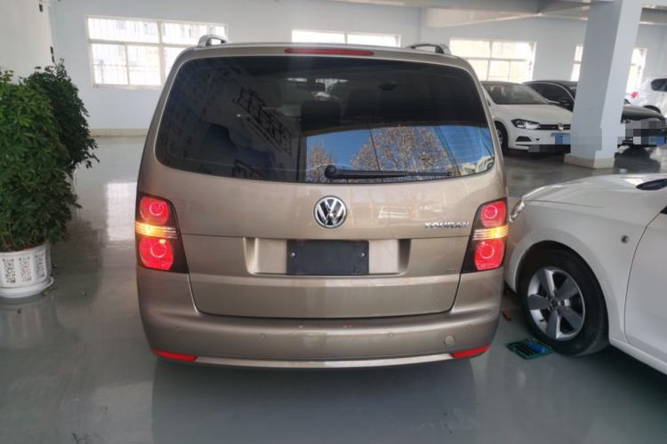 Used Volkswagen Touran 2015 1.4T DSG Comfort Edition 5 Seats
