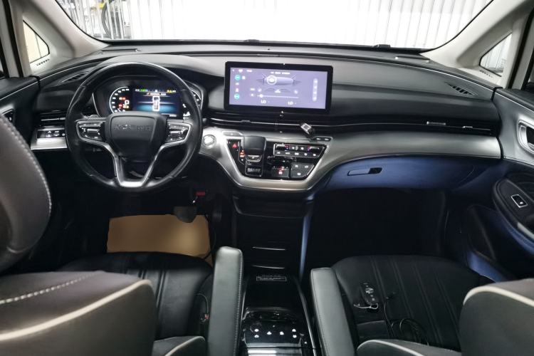 Used Roewe iMAX8 2021 400TGI Supreme Series Lu Zun Edition
