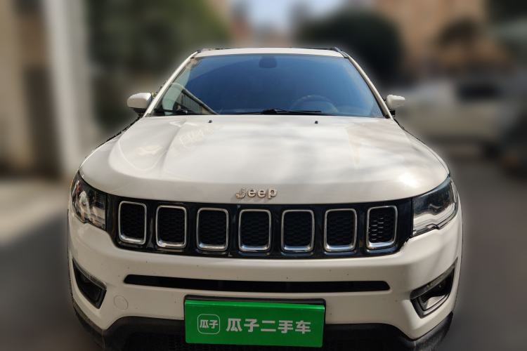 Used  Compass 2017 200T Automatic Family Edition