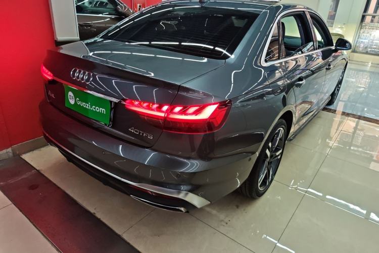 Used Audi A4L 2022 40 TFSI Luxury Dynamic Model
