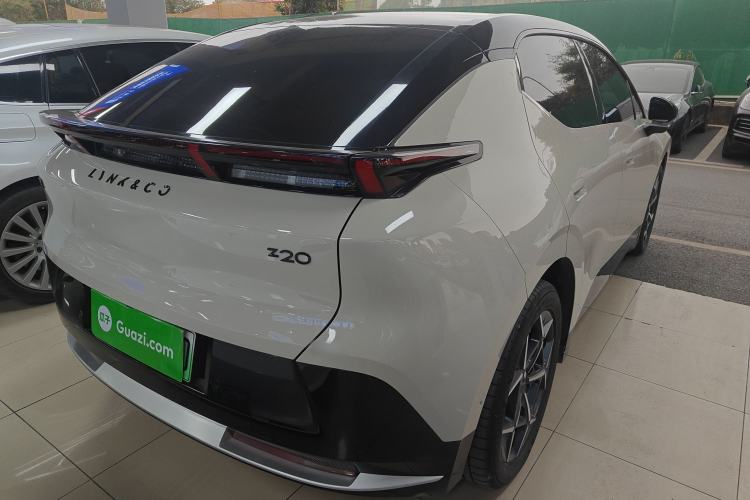 Used Lynk & Co Z20 2025 530 km Range Rear-Wheel Drive Pro
