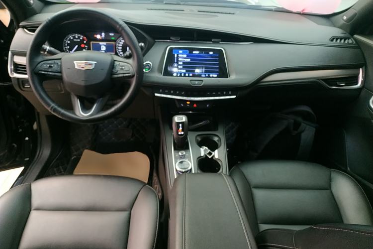 Used Cadillac XT4 2018 28T Two-Wheel Drive Leading Version
