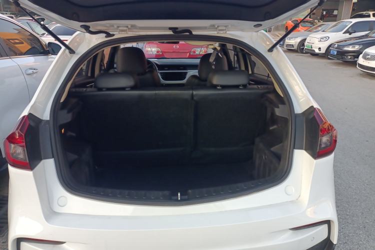 Used Geely Auto Vision X3 2019 Upgraded Model 1.5L CVT Prestige Version
