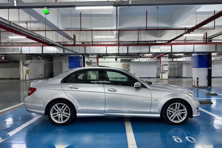 Used Mercedes-Benz C-Class 2013 C 260 Elegant Grand Edition
