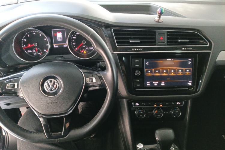 Used Volkswagen Tiguan L 2018 Facelift 330TSI Automatic Two-Wheel Drive Luxury Edition
