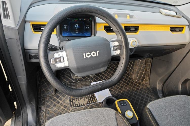 Used Chery QQ Ice Cream 2022 170km Sundae Phosphate Lithium-Ion