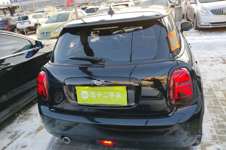 Used  MINI 2018 1.5T COOPER Classic Edition