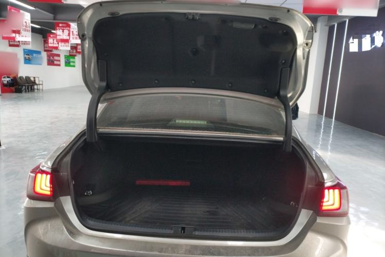 Used Lexus ES 2023 200 Excellence Edition
