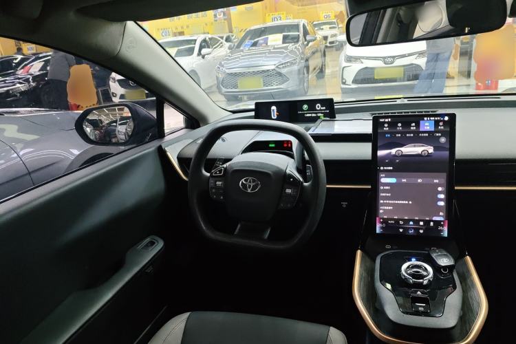 Used Toyota bZ3 2023 616 km Long-Range PRO
