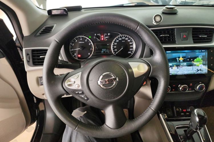 Used Nissan Sylphy 2019 1.6XV CVT Smart Connect Luxury Edition China VI Standard