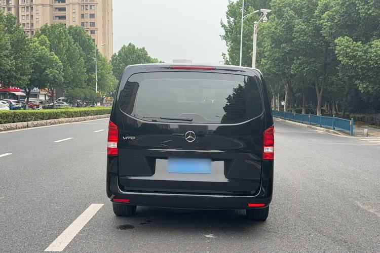 Used Mercedes-Benz Vito 2021 2.0T Elite Version 7 Seats
