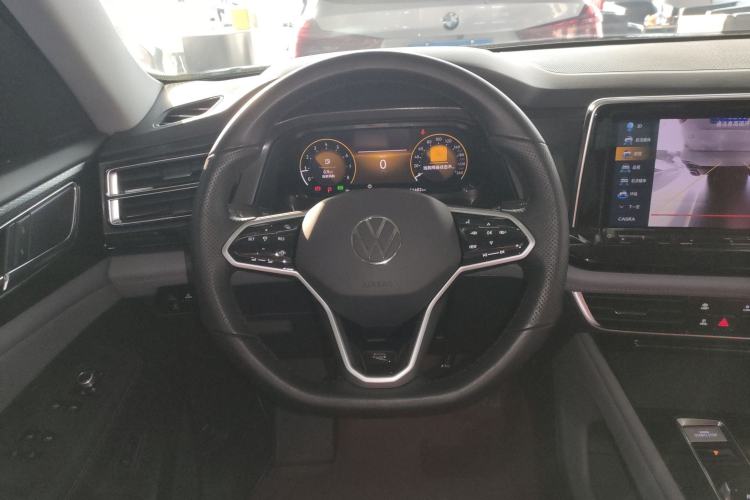 Used Volkswagen Teramont X 2022 330TSI Two-Wheel-Drive Luxury Edition
