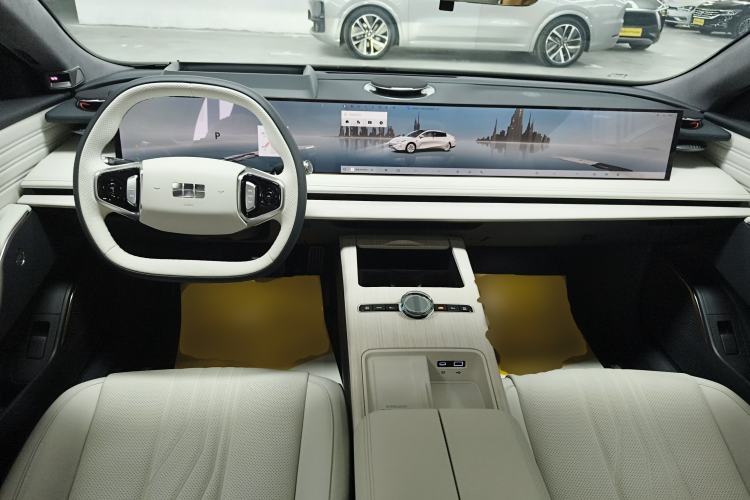 Used  E8 2024 665 km Range Rear-Drive Starship Long-Range Version