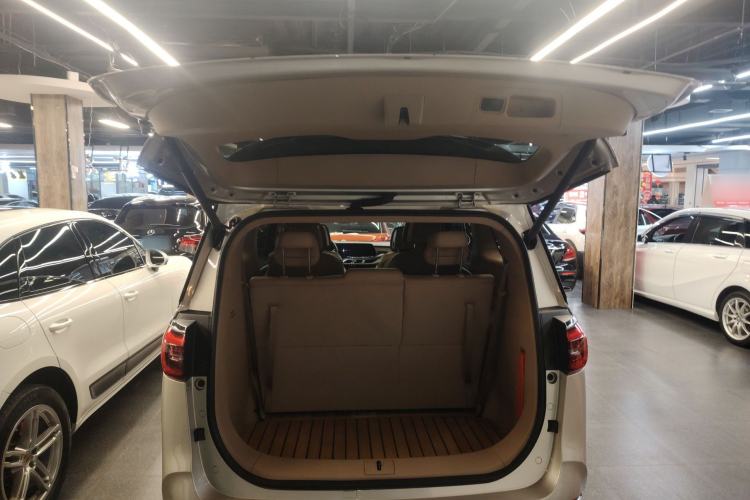 Used Buick GL8 2021 ES Land Cruiser 653T Flagship Model
