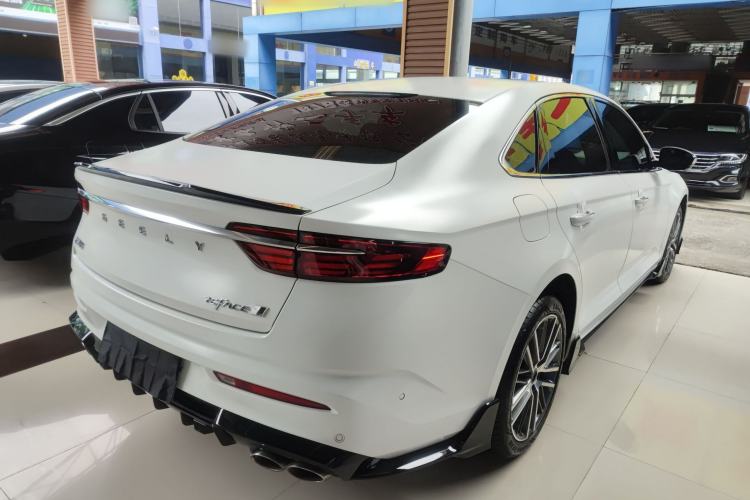 Used Geely Auto Preface 2023 2.0TD "Only This Verdant Green" Edition
