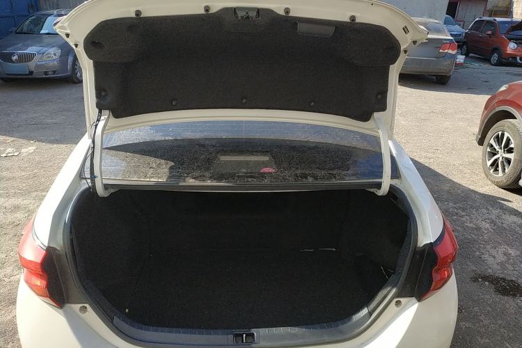 Used Toyota Levin 2017 Revised Dual-Engine 1.8H GS E-CVT Elite Sunroof Version China V Standard
