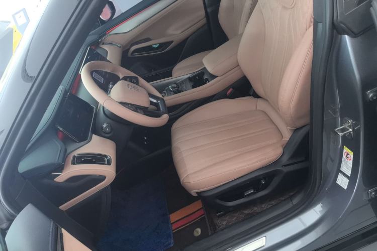 Used BYD Song L EV 2025 662 km Ultra-Range Version
