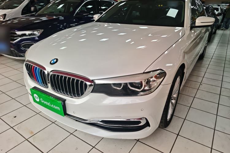 Used BMW 5 Series 2019 Facelifted 530Li Leading Edition Luxury Package
