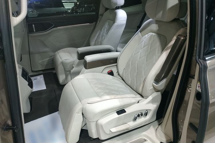 Used Volkswagen Viloran 2022 380TSI Prestige Edition
