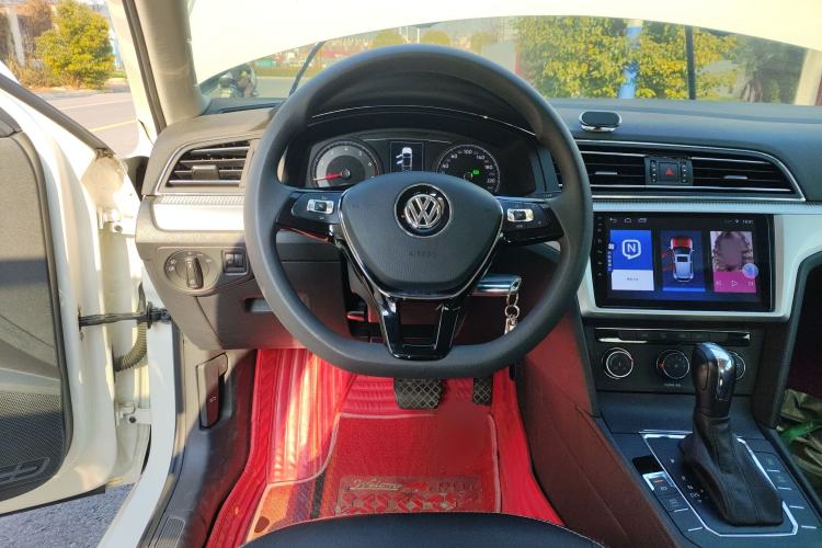 Used Volkswagen Lamando 2021 230TSI DSG Fashion Edition
