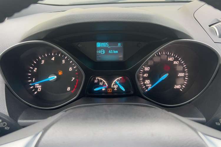 Used Ford Kuga 2013 1.6L GTDi Two-Wheel-Drive Trend Model
