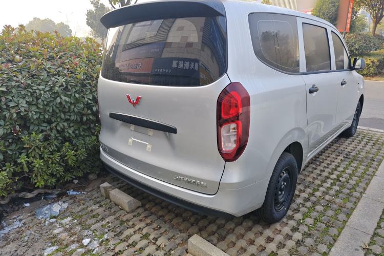 Used Wuling Hongguang New Energy 2024 All-Electric Model 300KM Practical Version