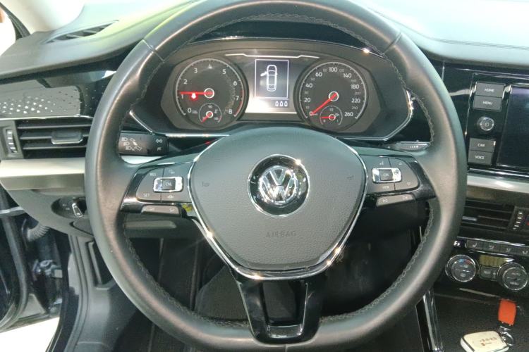 Used Volkswagen Passat 2019 330TSI Elite Edition China VI
