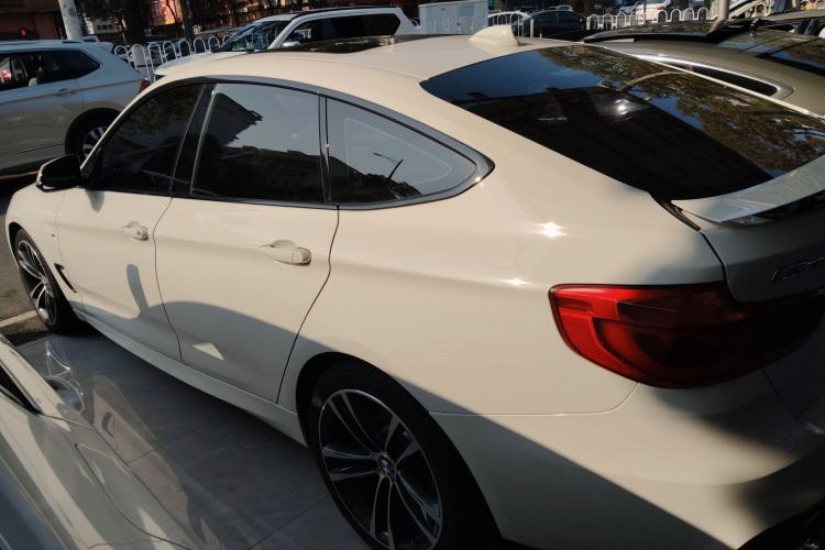 Used BMW 3 Series GT 2017 320i M Sport
