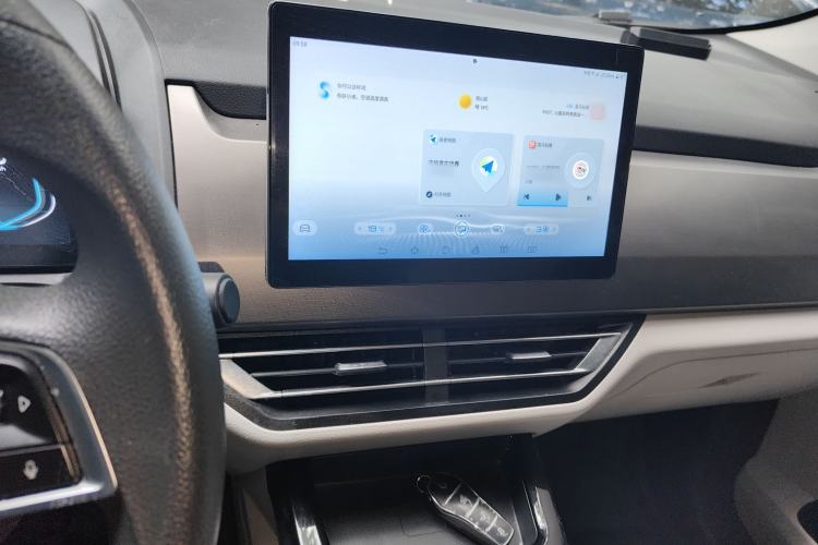 Used BYD Yuan Pro 2023 401KM Luxury Version
