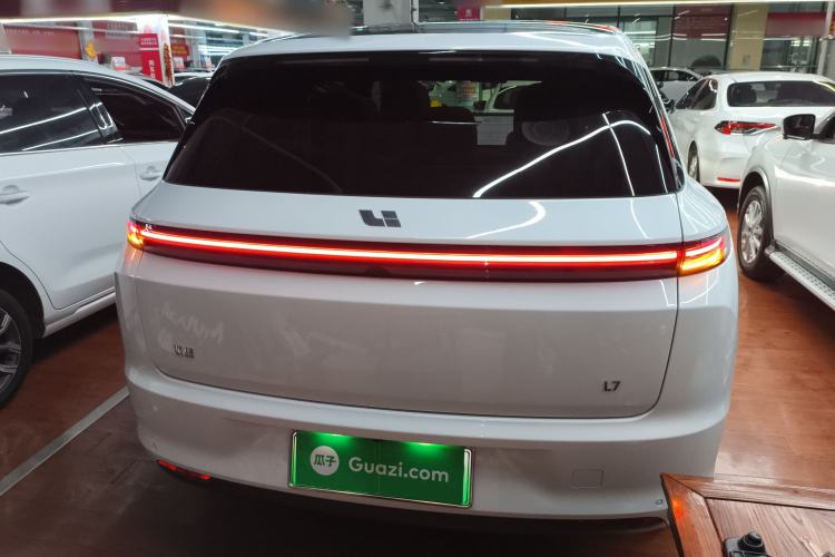Used Li Auto L7 2023 Pro Model
