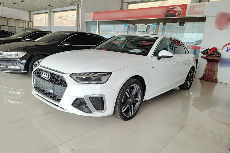 Used Audi A4L 2022 40 TFSI Fashion Dynamic Model
