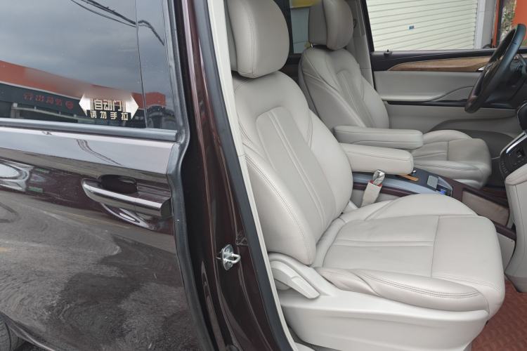 Used Buick GL8 2018 ES 28T Comfort Model China VI Standard
