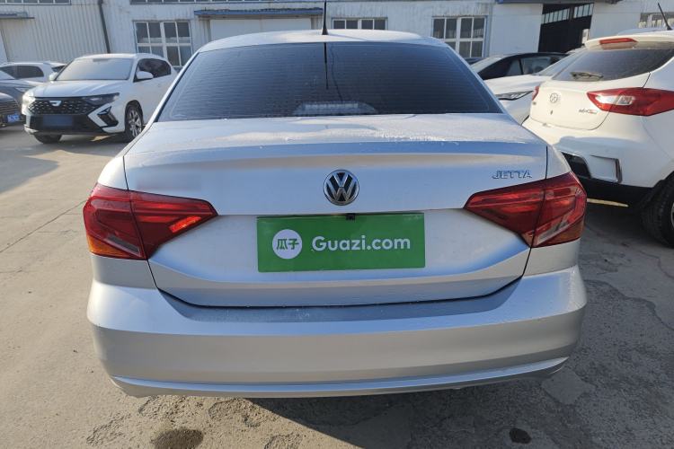 Used Volkswagen Jetta 2017 1.4L Manual Fashion Edition