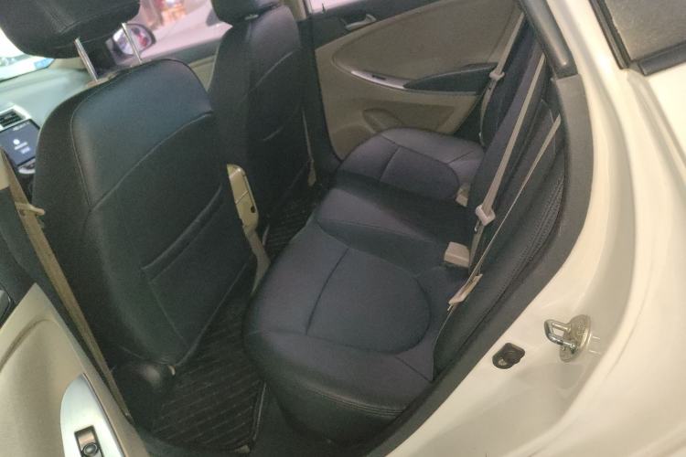 Used Hyundai Verna 2016 1.4L Automatic Leading-Edge GLX