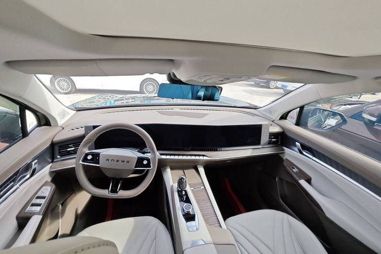 Used Roewe RX9 2023 2.0T Two-Wheel Drive Enjoyment Version
