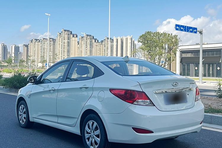 Used Hyundai Verna 2010 Sedan 1.4L Automatic Comfort Model GS
