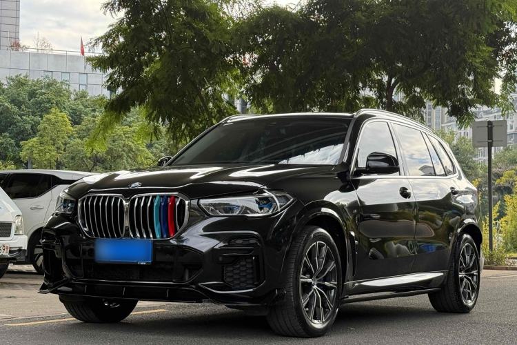 Used BMW X5 2022 Restyled xDrive 30Li Luxury Version M Sport Package