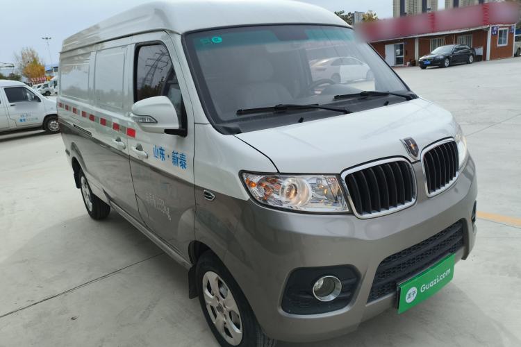 Used Jinbei New Hiace X30L 2019 1.5L Van Wealth Edition China VI SWC15M
