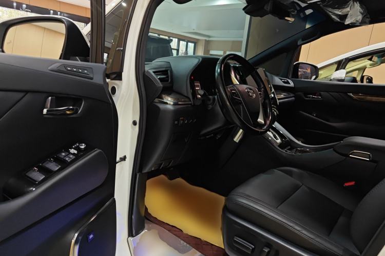 Used Toyota Alphard 2023 Dual-Motor 2.5L Premium Golden Edition