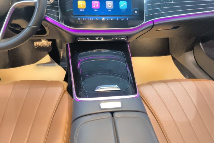 Used Mercedes-Benz E-Class 2024 Facelift E 260 L
