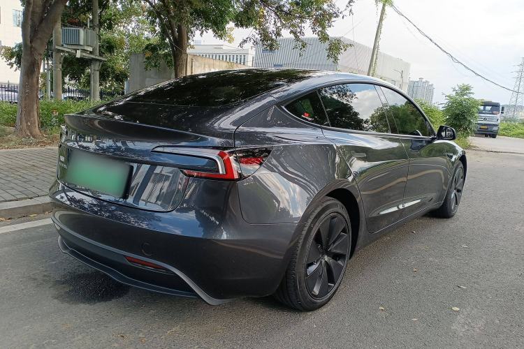 Used Tesla Model 3 2022 Rear-Wheel-Drive Version
