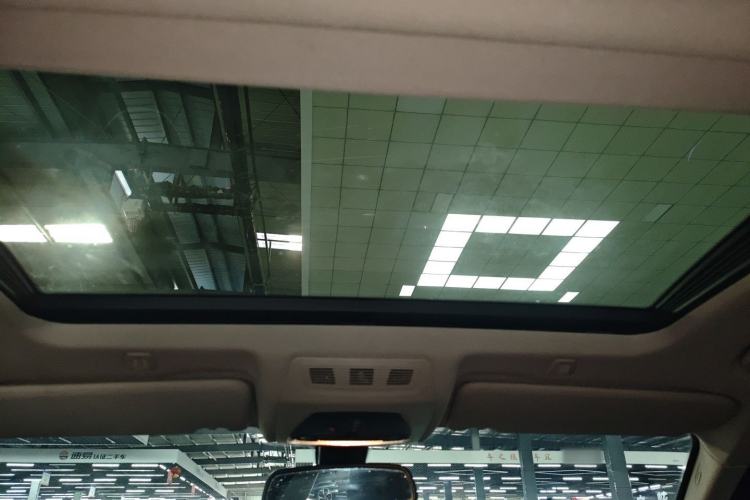 Used BMW 5 Series 2014 525Li Luxury Design Package