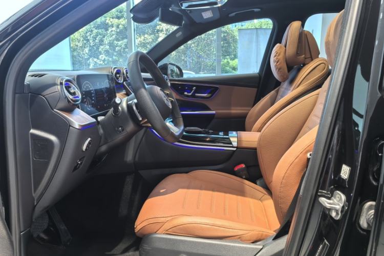 Used Mercedes-Benz GLC 2023 Refreshed GLC 300 L 4MATIC Dynamic Edition 5 Seats
