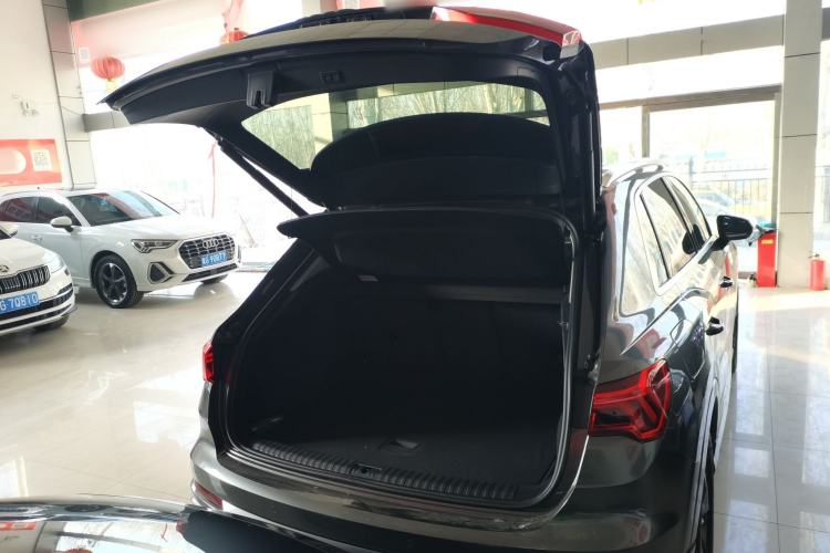 Used Audi Q3 2022 35 TFSI Fashion Dynamic Model